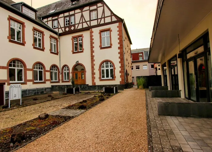 Kaiserliches Postamt * Traben-Trarbach